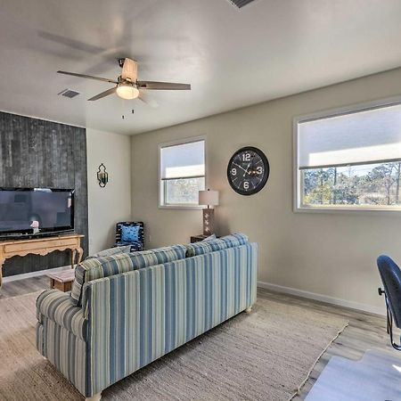 East Bay Vacation Rental With Dock! Navarre Bagian luar foto
